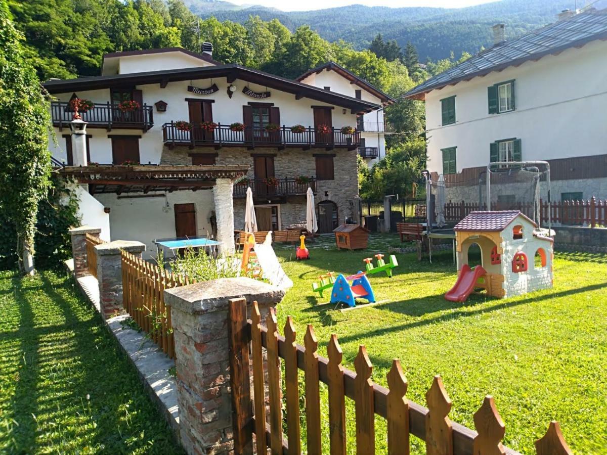 Agriturismo Meizoun Blancho Fenestrelle Exterior photo